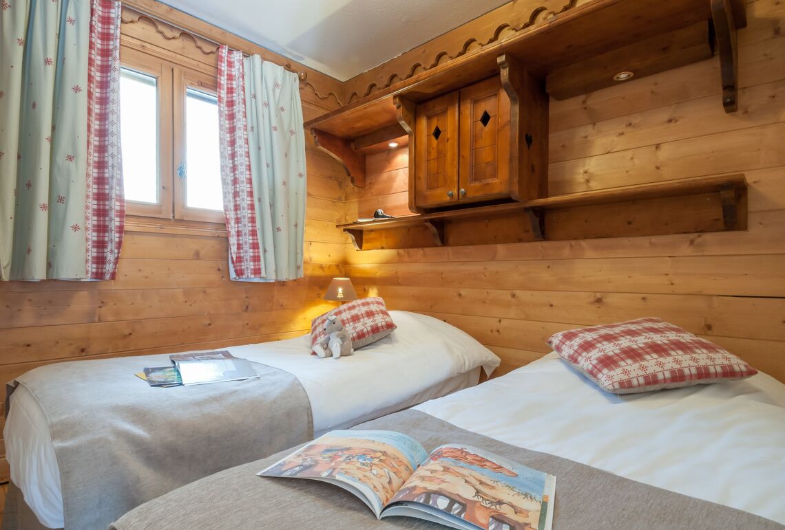 Twin Bedroom at Les Fermes de Meribel