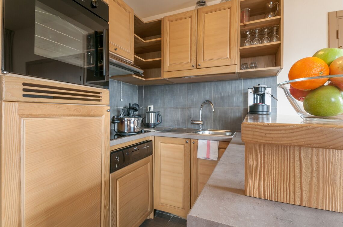 Apartment Kitchen in Les Terasses D'Eos Flaine