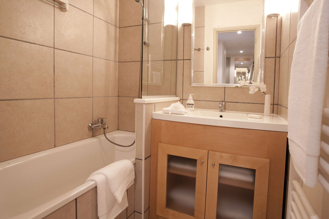 La Foret Bathroom