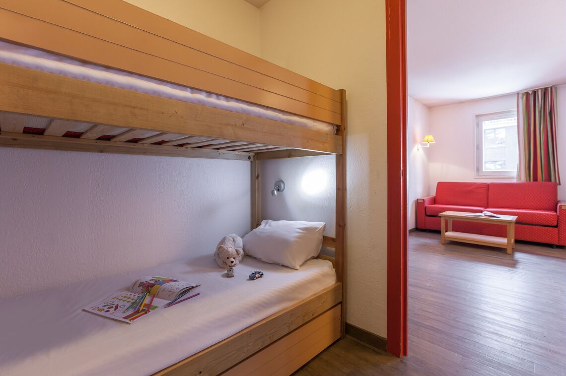 Sleeping Alcove La Riviere Chamonix