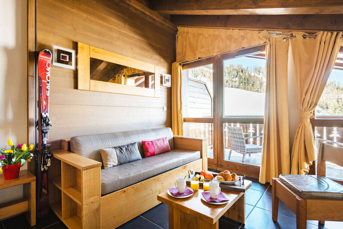 Chalets d'Edelweiss La Plagne Living room