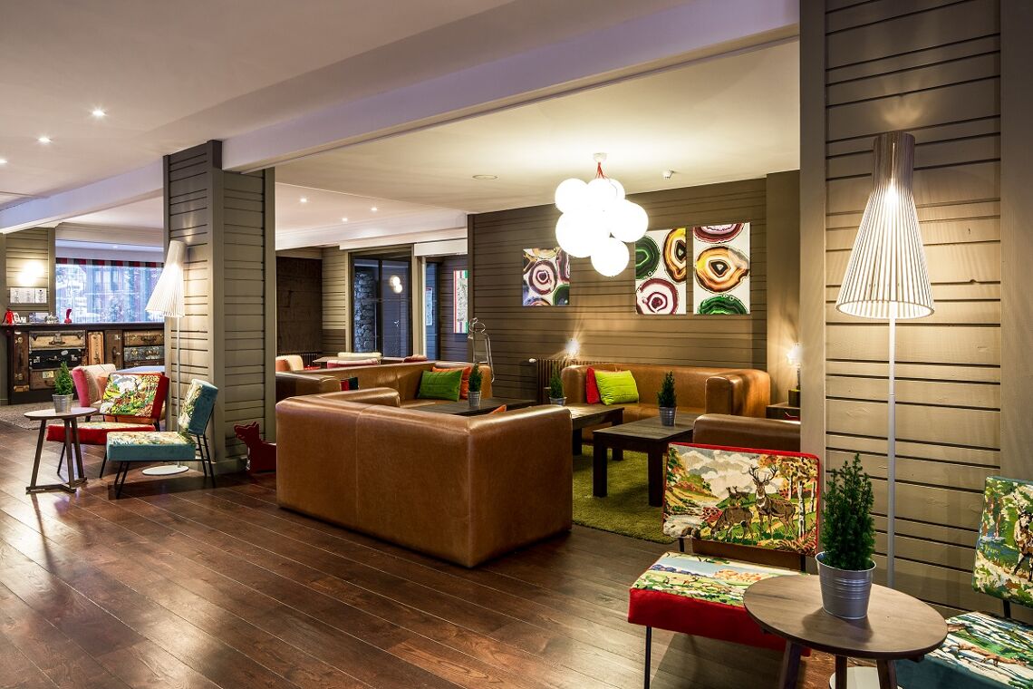 Lounge seating area Hotel Ormelune Val'Isere