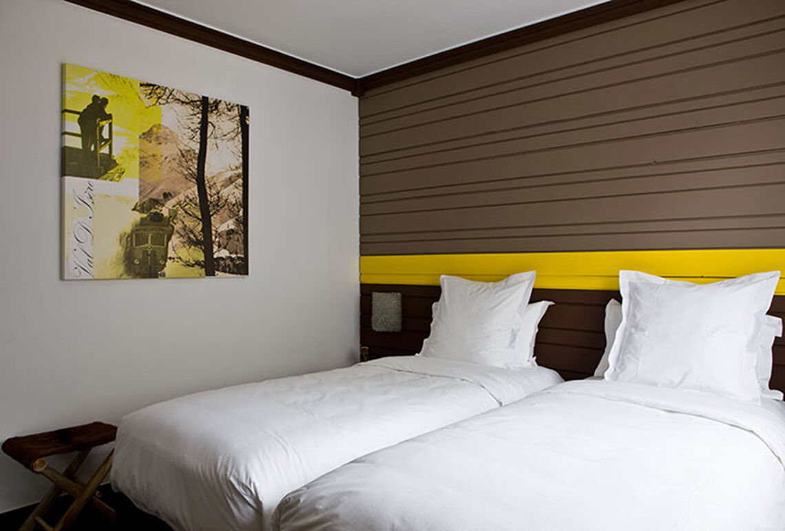 Hotel Ormelune - Bedroom - Yellow