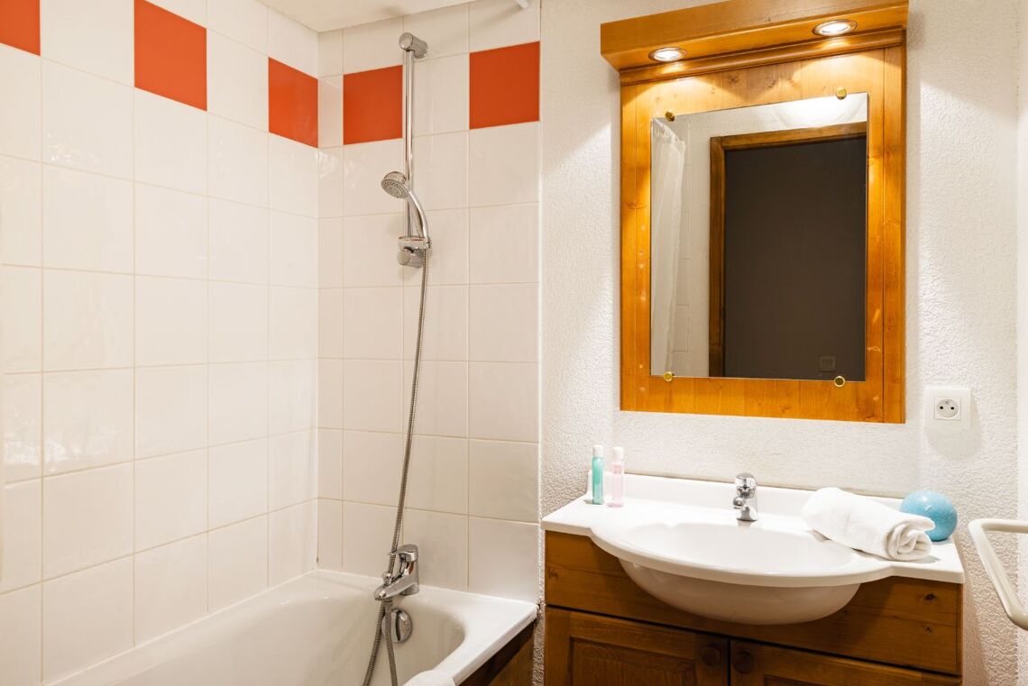 Ferme de Samoens bathroom