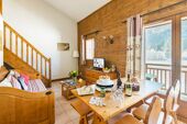 Ferme de Samoens dining lounge area
