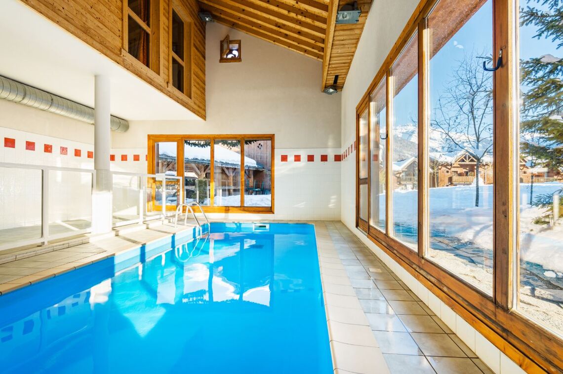 Ferme de Samoens swimming pool