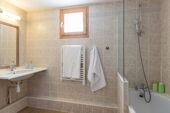 Bathroom at Le Quartz P&V La Plagne