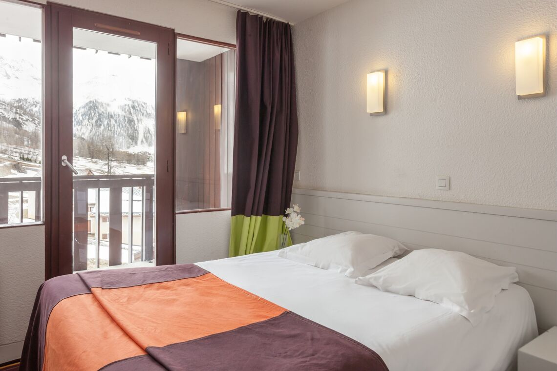 Double Room La Daille Val d'Isere