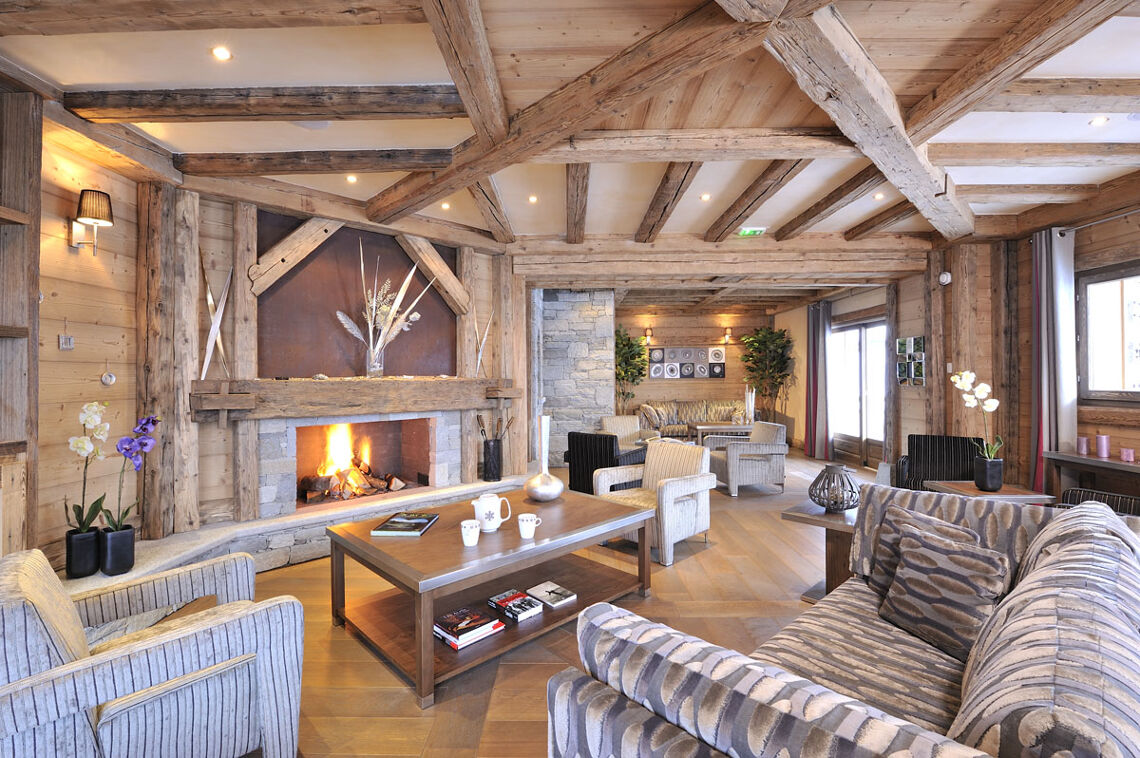 Communal Lounge at Le Jhana Tignes