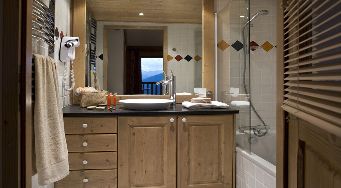 L'Orée des Cimes bathroom