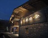 Outside Image-La Reine des Prés- Samoens