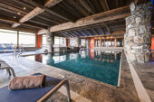 Le Nevada, Tignes, Pool