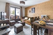 Emiguy dining lounge area