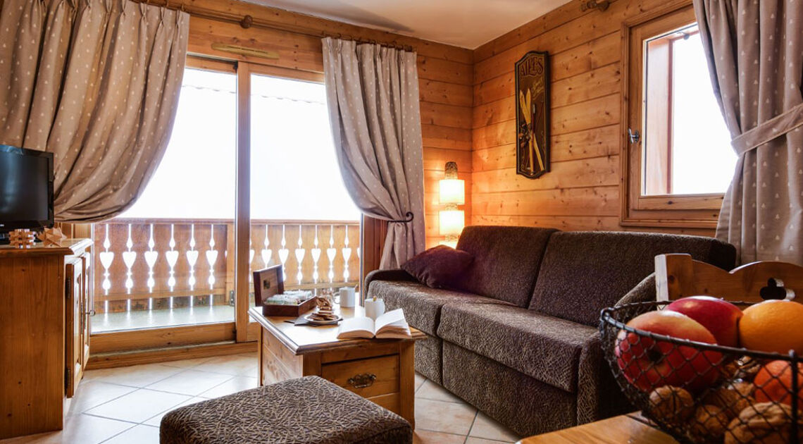 Le Hameau du Beaufortain living room with view out of windows