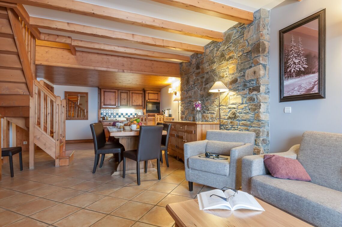 Duplex Apartment Les Hauts Bois La Plagne