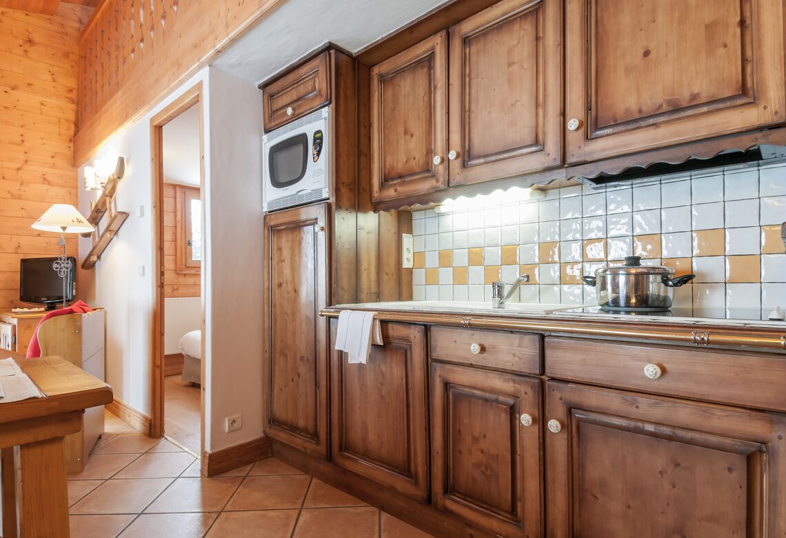 Les Alpages des Chantel, Les Arcs, Apartment Kitchen