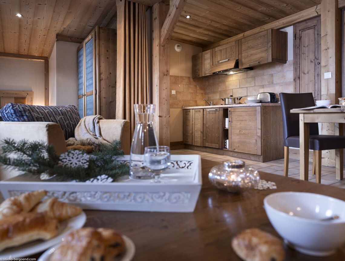 Le Hameau de la Sapiniere Les Menuires Apartment Dining