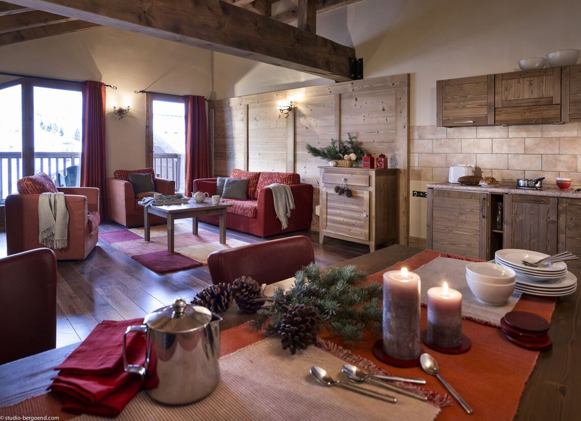 Le Hameau de la Sapiniere Les Menuires Apartment living area