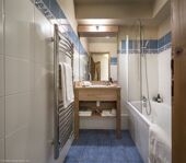 Le Hameau de la Sapiniere Les Menuires Bathroom