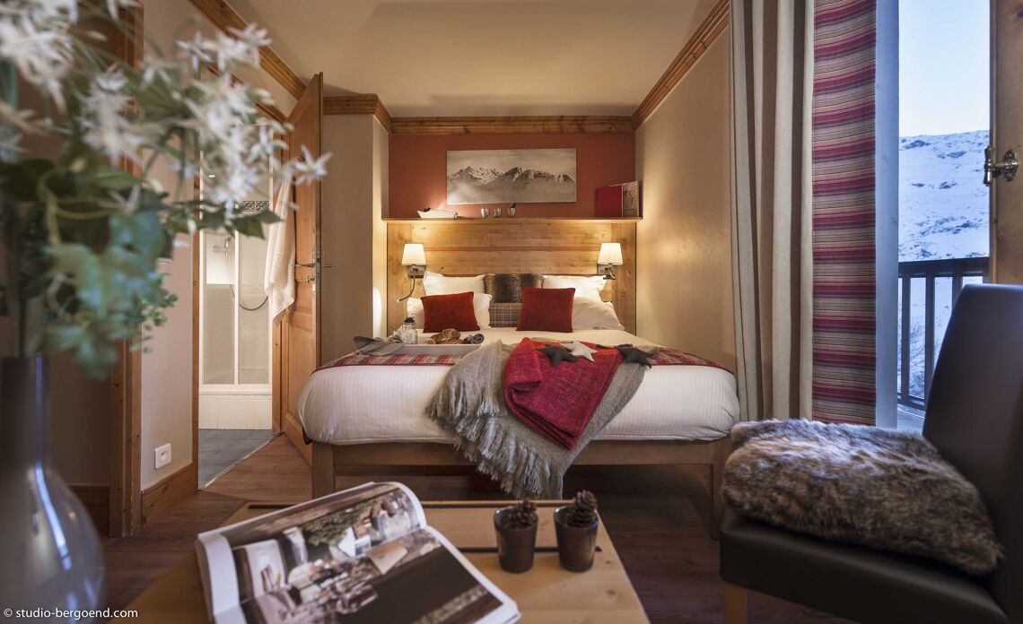 Sapiniere Les Menuires Double Bedroom 2