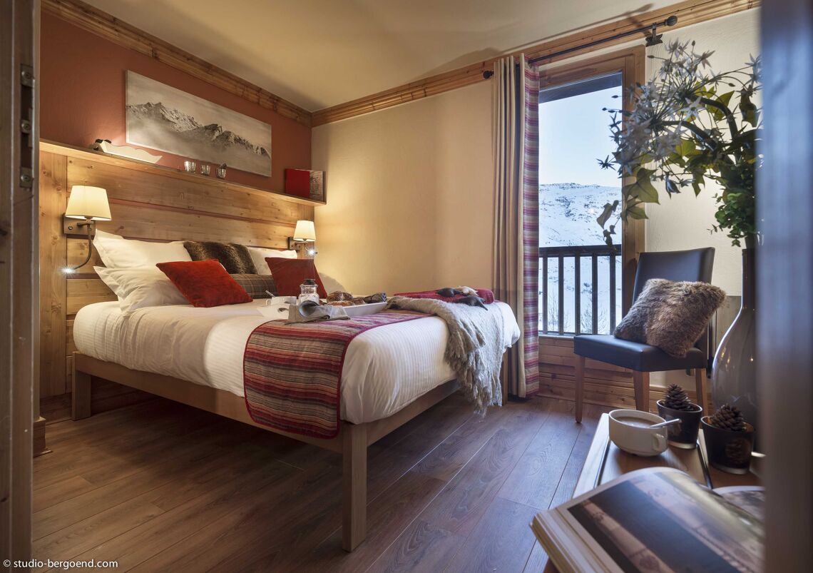 Sapiniere Les Menuires Double Bedroom 