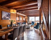 Soleil dining and lounge area