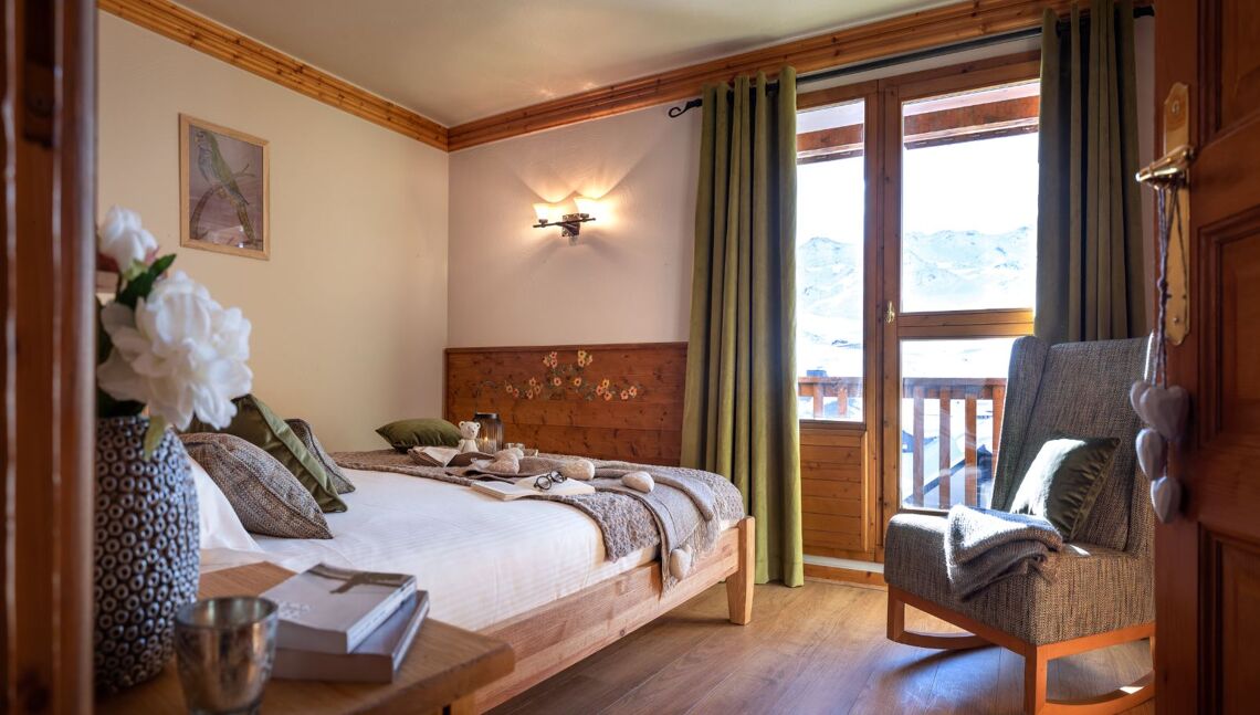 Soleil double bedroom