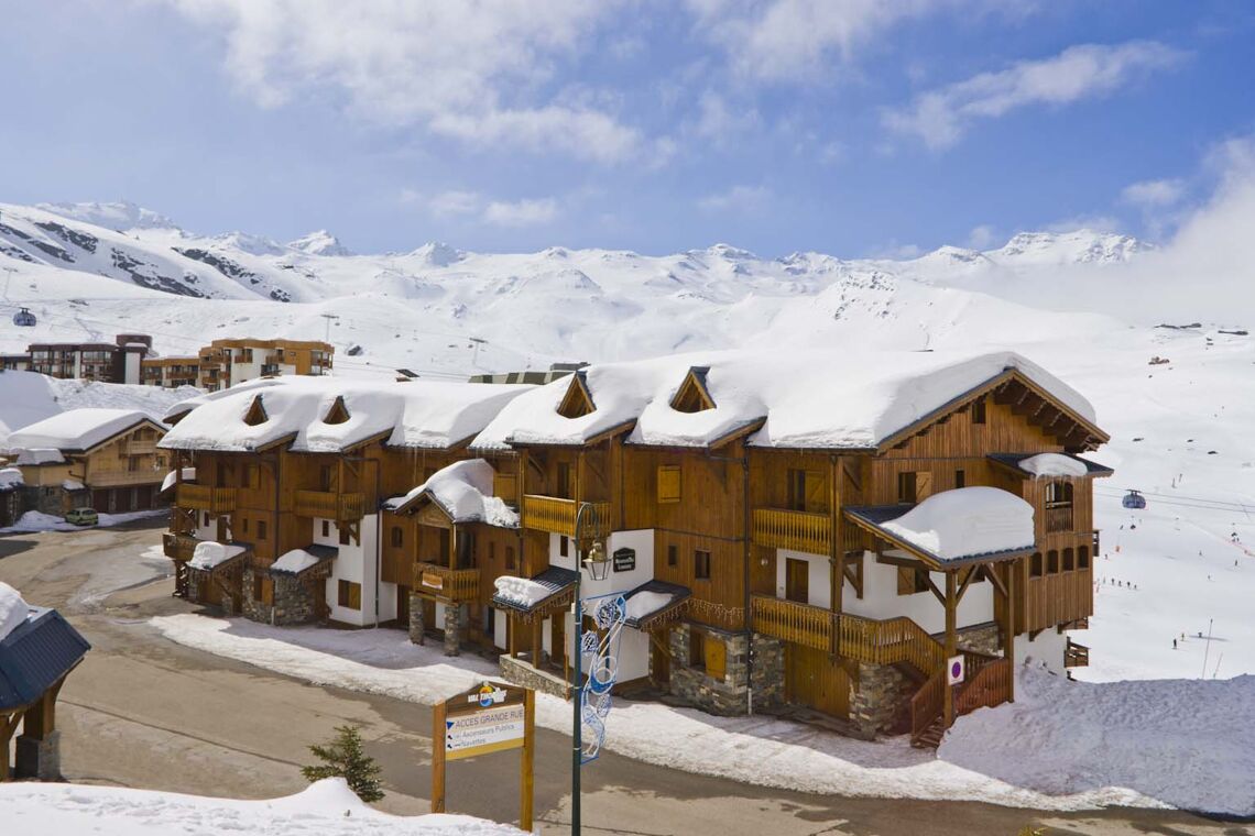 Exterior of Chalets de la Lombarde Val Thorens