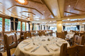 Dining room restaurant Hotel Le Petit Dru Morzine
