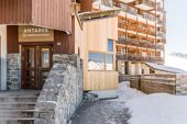 Entrance to Residence Antares, Avoriaz
