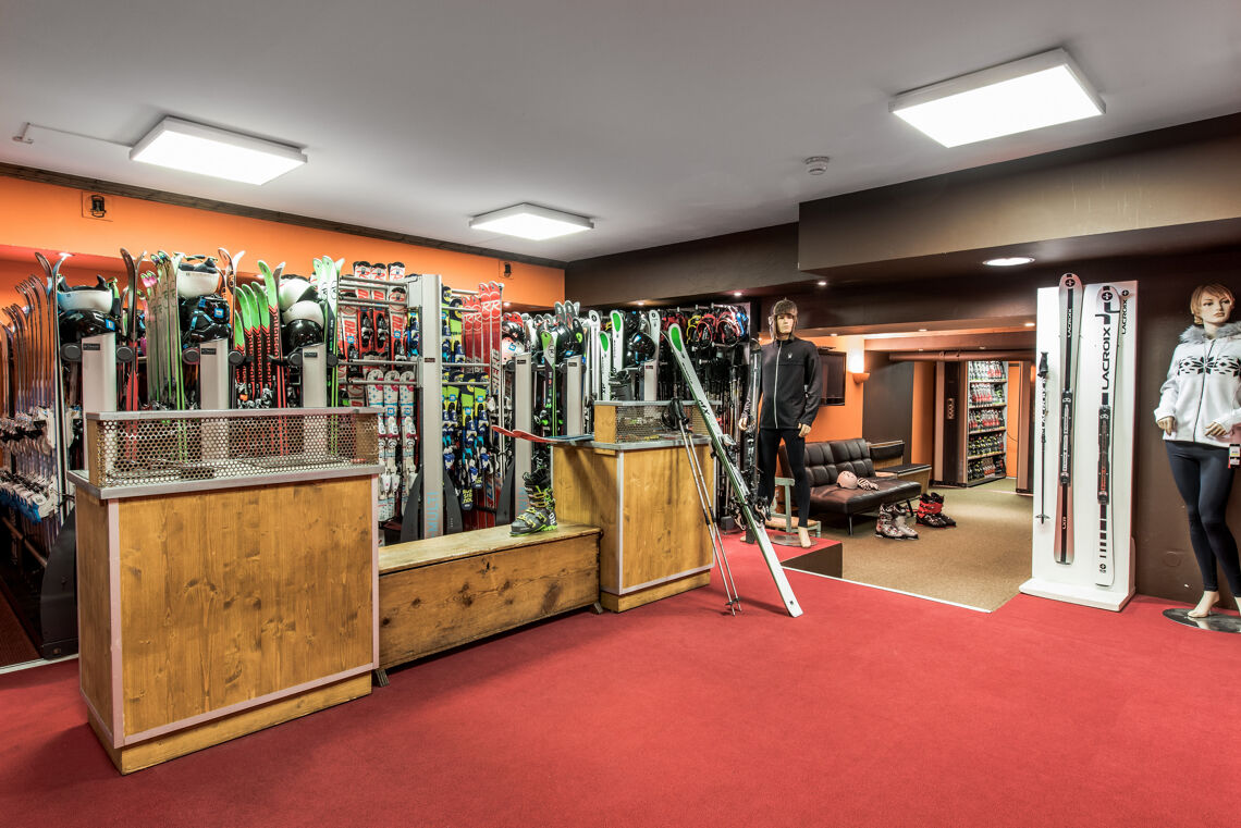 Ski shop at Hotel Village Montana Tignes
