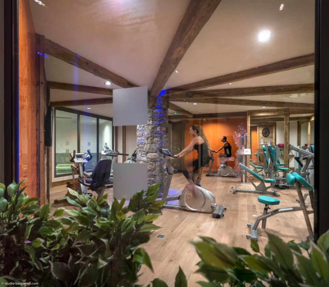 Kalinda, Tignes, Gym 2