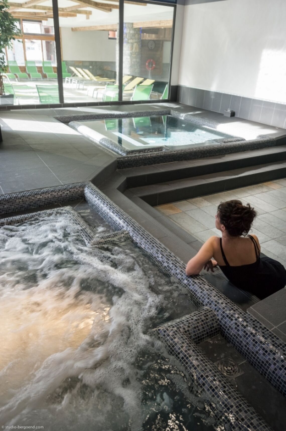 Kalinda hot tub