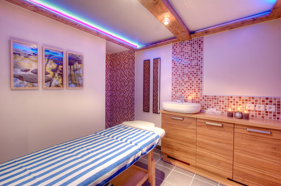 Massage Room - Hotel Les Balcons Village