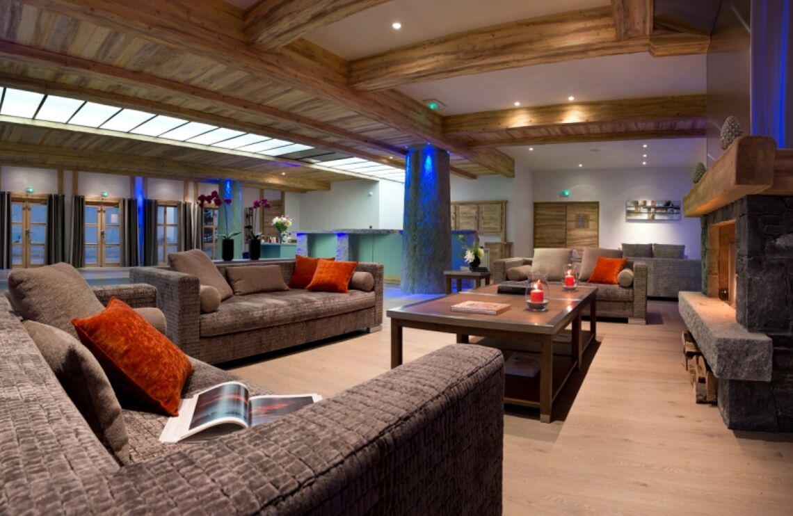 Chalet de Flambeau, Val Cenis, Communal Lounge 2