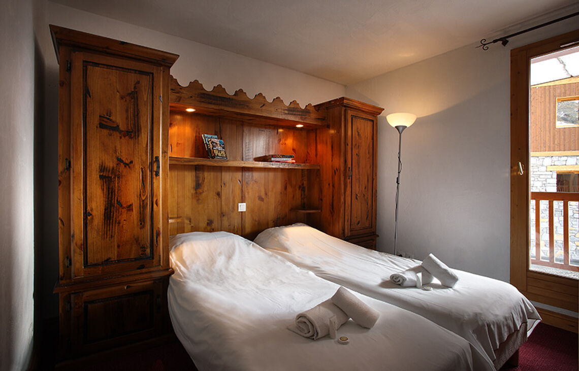 Apartment bedroom in Plein Sud