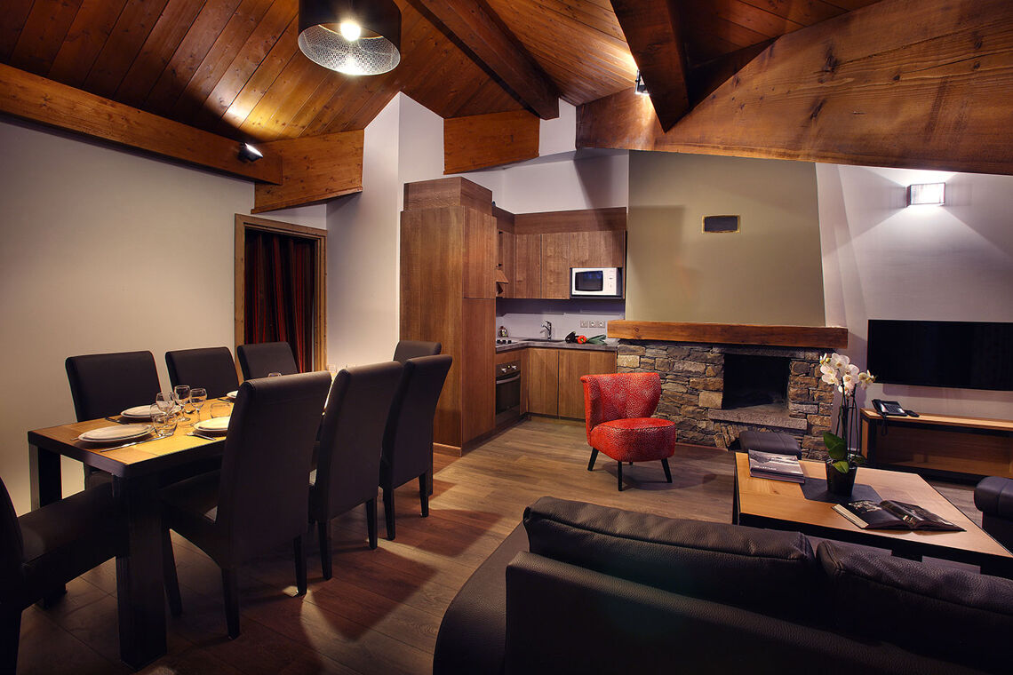 Dining table for 8 - Arolles - Les Arcs