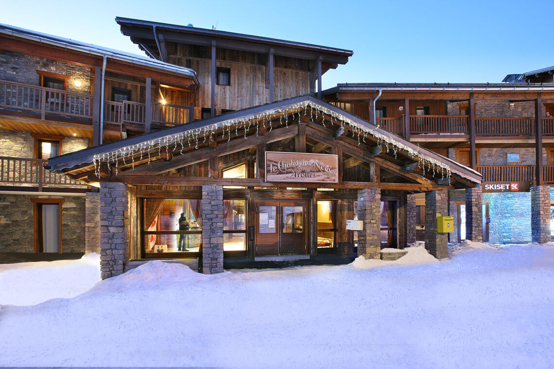 Exterior view of Arolles - Les Arcs