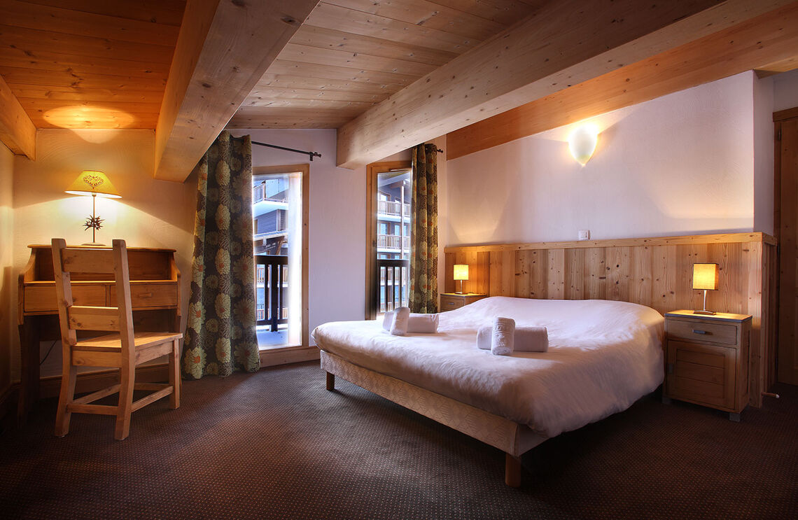 Cime des Arcs double bedroom
