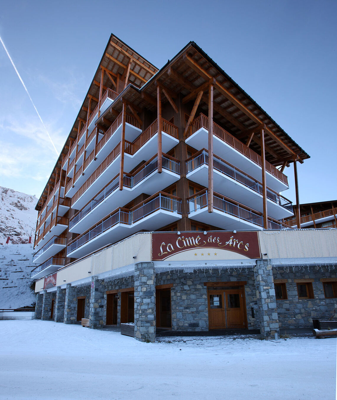 Cime des Arcs front of the residence