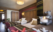 Twin Beds in Le Hameau du Kashmir Val Thorens