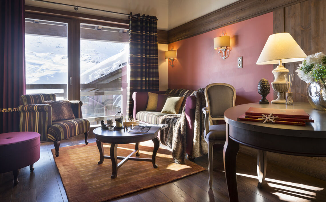 Living area in Le Hameau du Kashmir Val Thorens