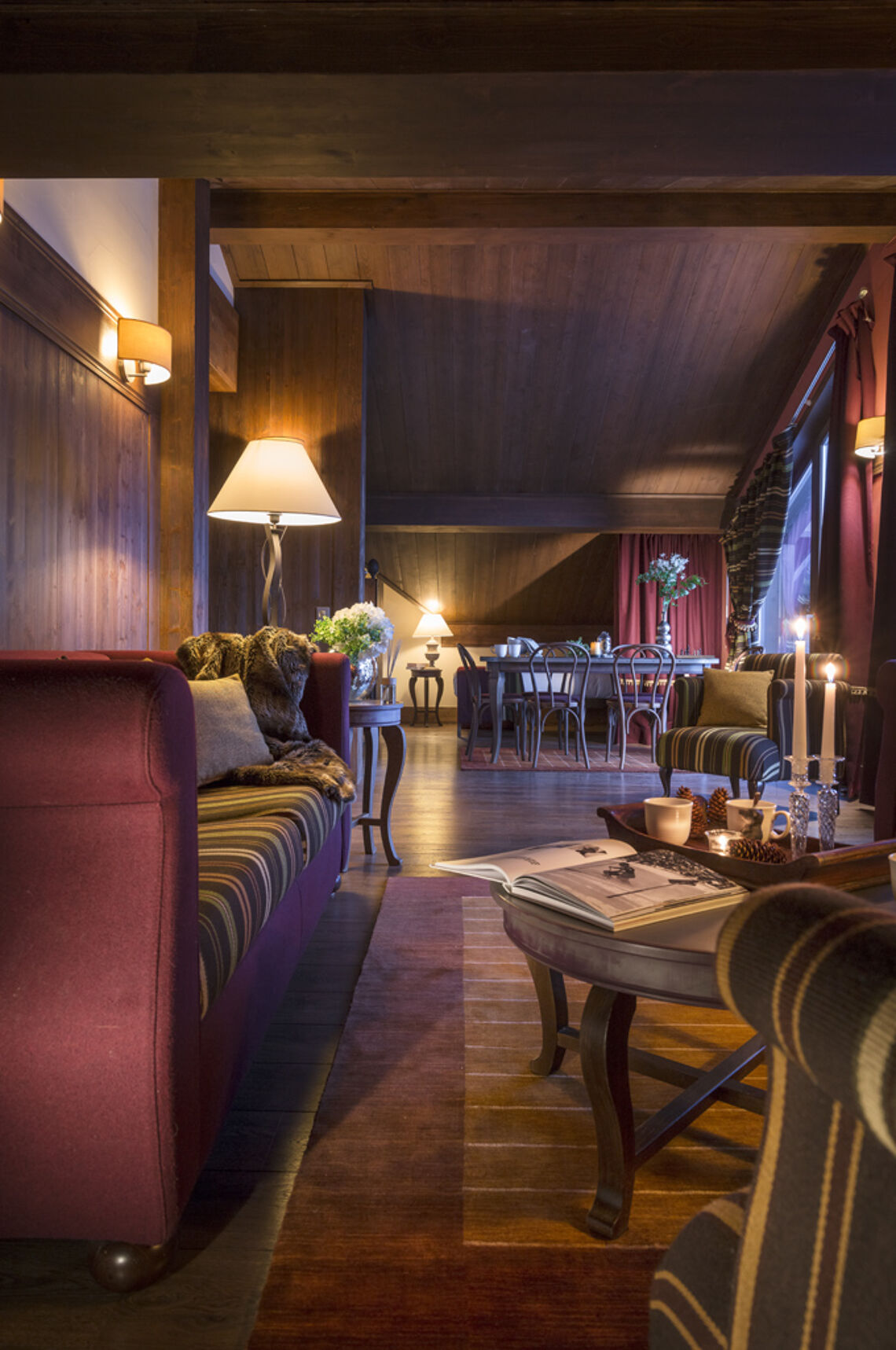 Living room in Le Hameau du Kashmir Val Thorens
