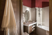 Bathroom in Le Hameau du Kashmir Val Thorens