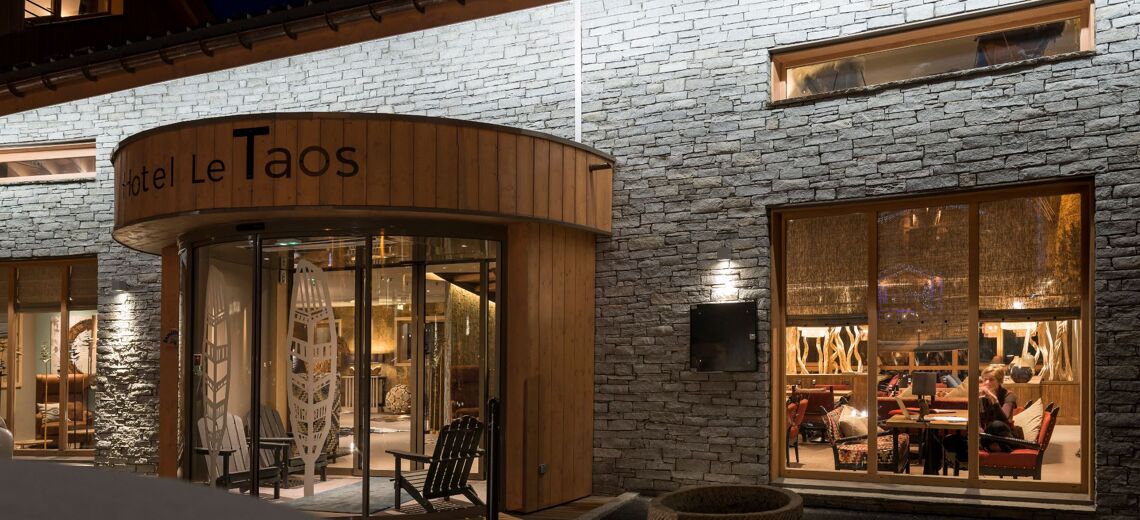Taos entrance