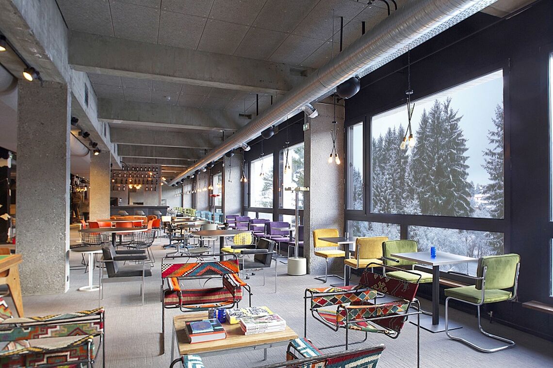 Dining Area - Hotel Terminal Neige Totem