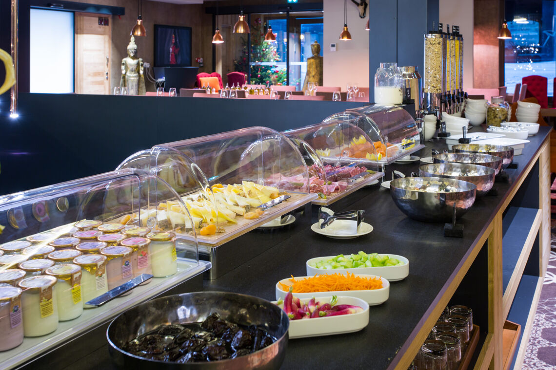 Breakfast - Taj-I Mah - Les Arcs