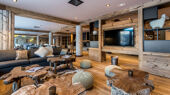 Lobby at Chalet Skadi