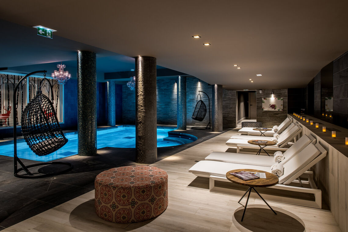 Spa Pool area Chalet Skadi