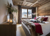 Bedroom at Le Cristal de Jade Chamonix